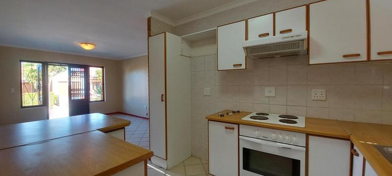 To Let 2 Bedroom Property for Rent in Vredekloof East Western Cape